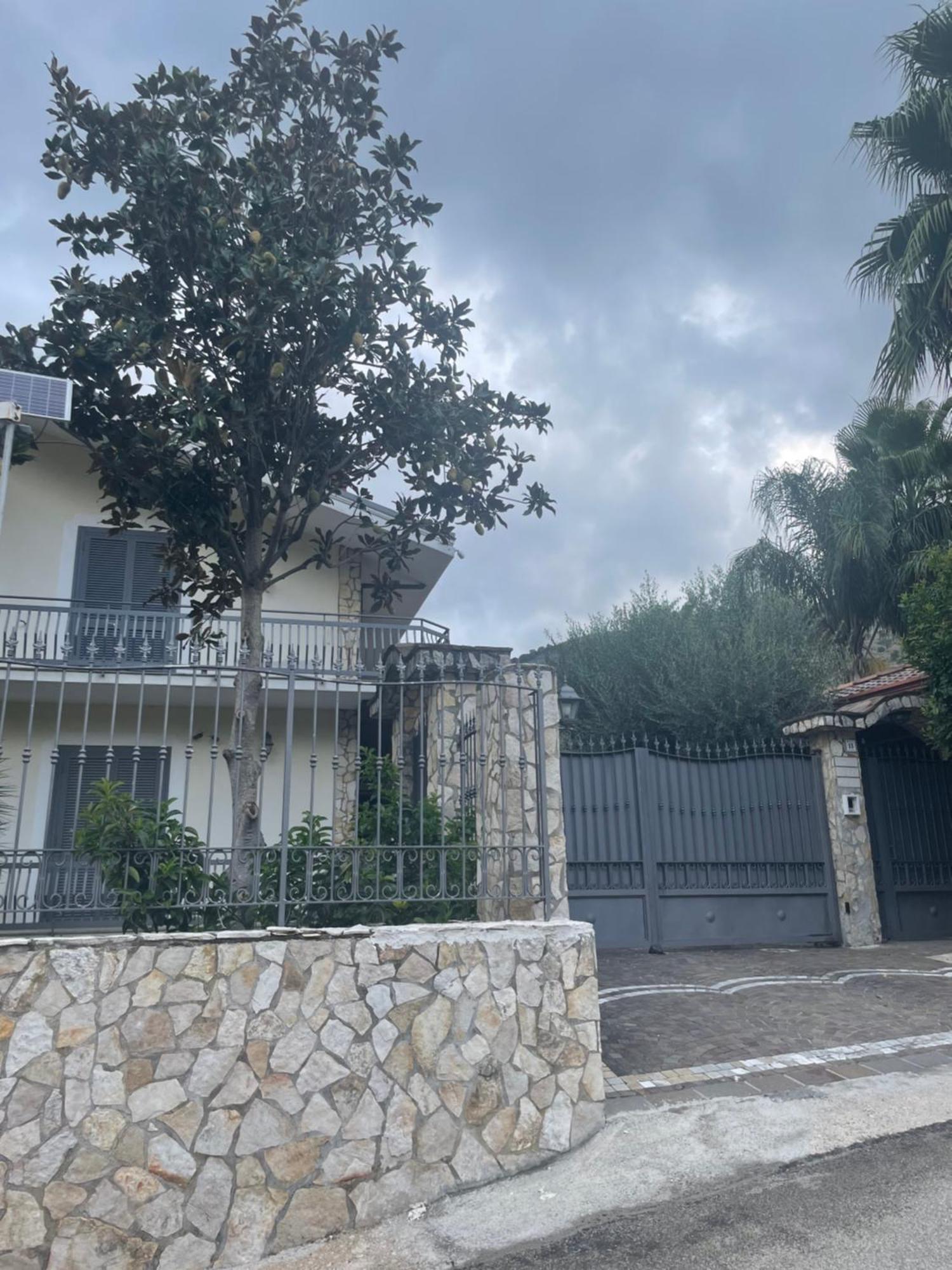 Villa Agata Forchia Bagian luar foto