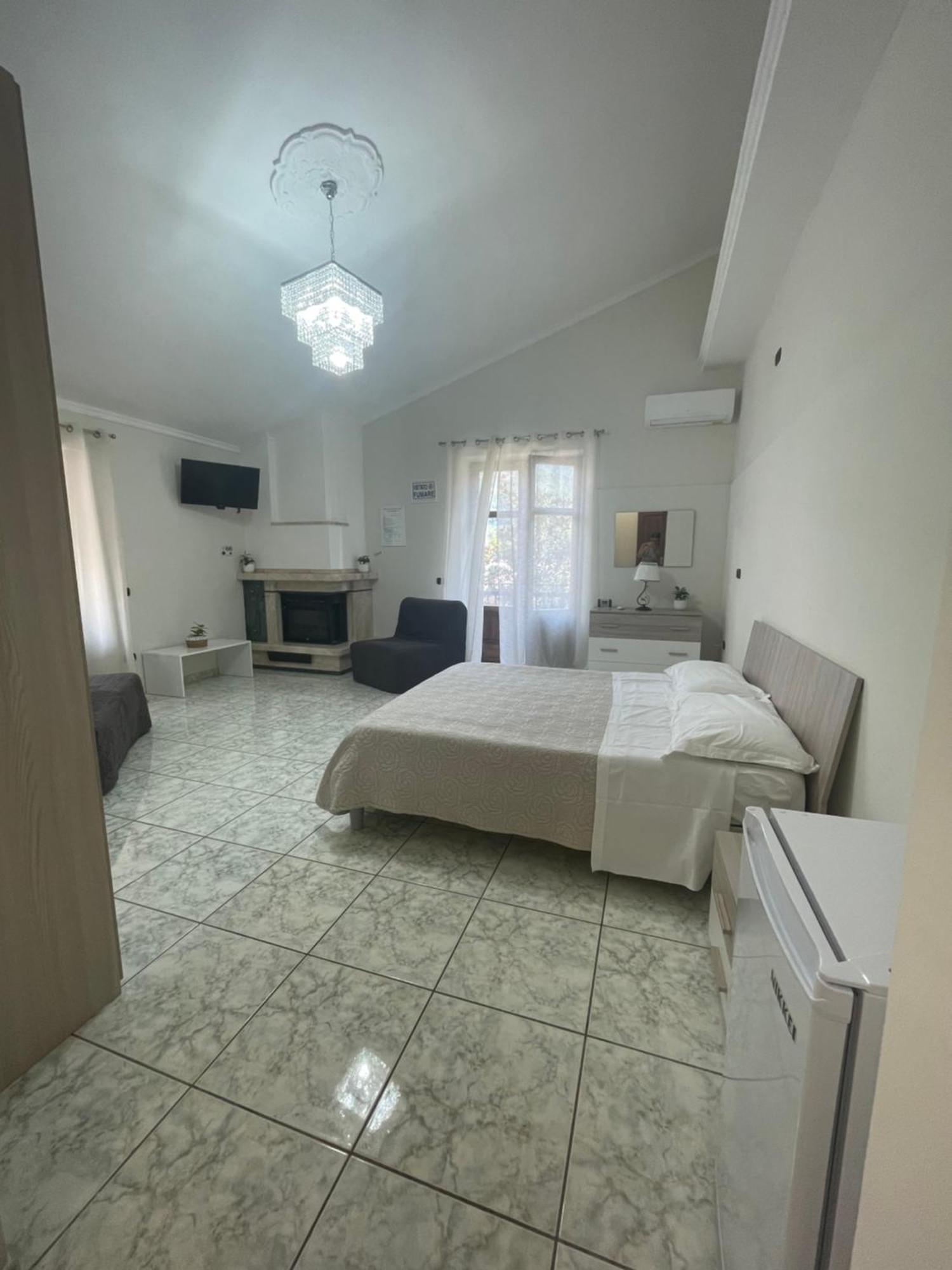 Villa Agata Forchia Bagian luar foto