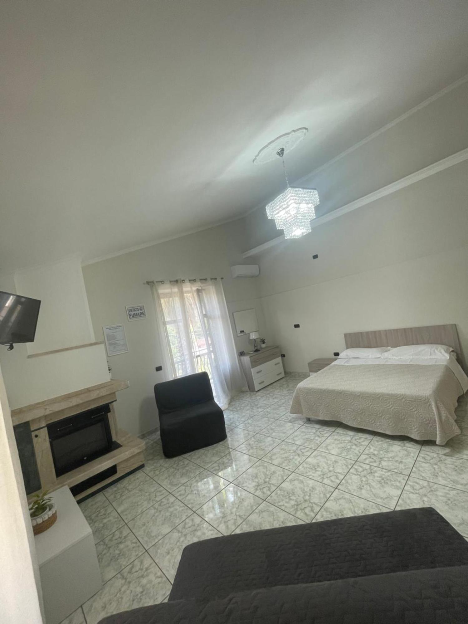 Villa Agata Forchia Bagian luar foto