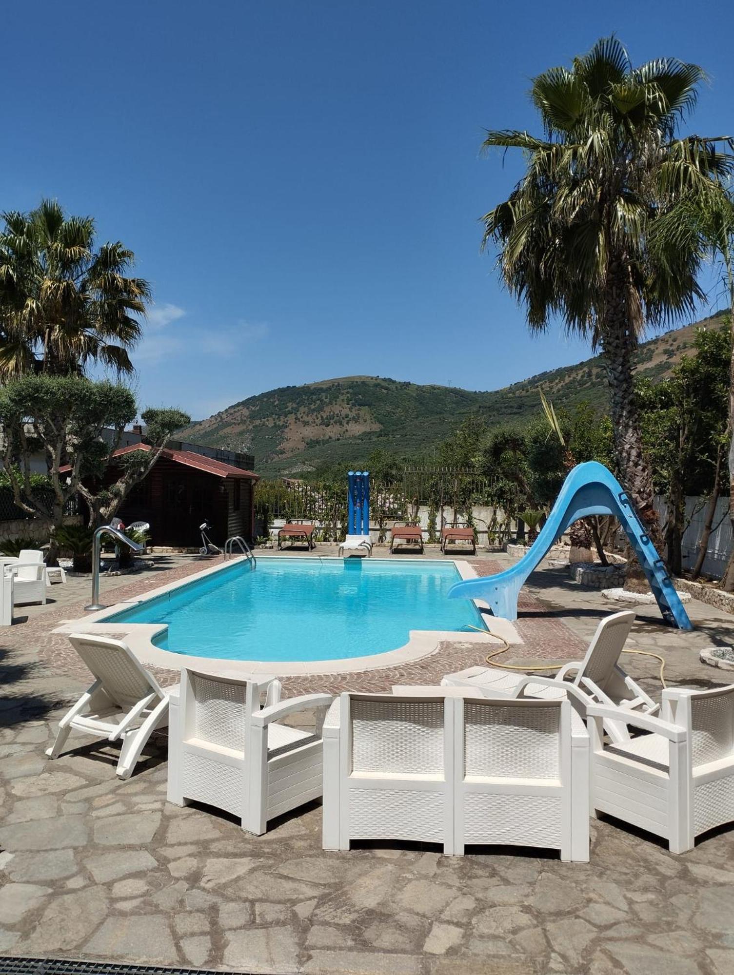 Villa Agata Forchia Bagian luar foto